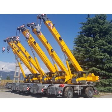 Rough Terrain Cranes